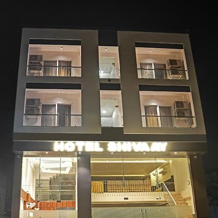 Treebo Shivaay Hotel Indore Ngoại thất bức ảnh